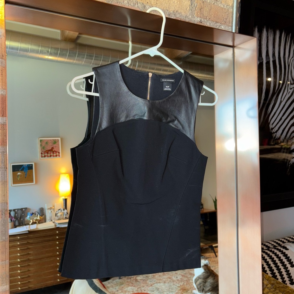 Black Sleeveless Top